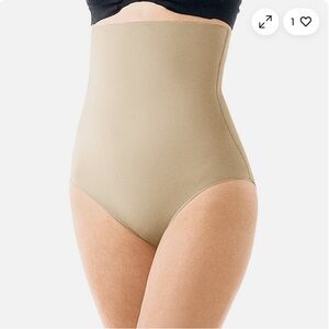 NWT Spanx HIDE & SLEEK Hi-Rise Panty Control Nude Size XL